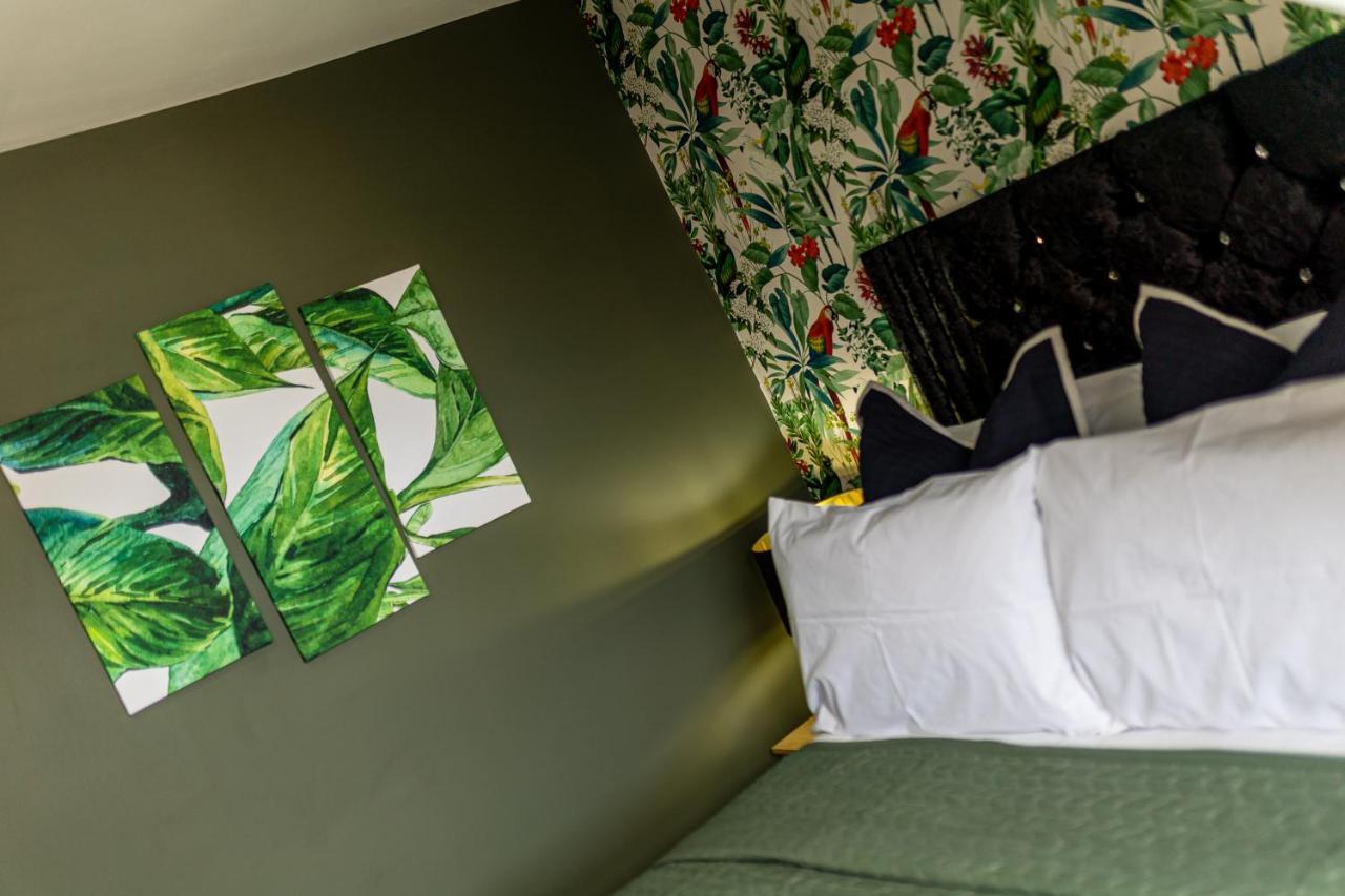 Comfy-Stays Deganwy Llandudno Esterno foto